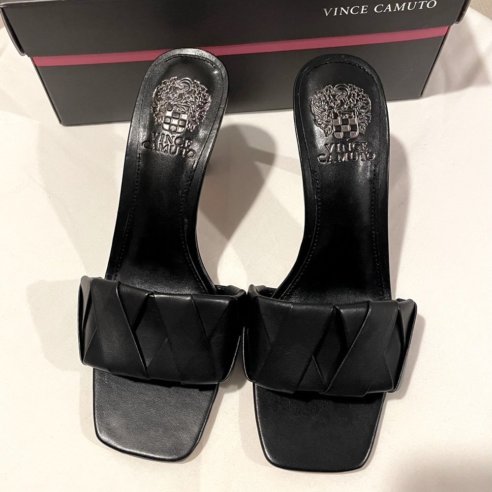 Vince Camuto Sandal